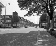 855846 Gezicht in de Jan van Scorelstraat te Utrecht, van bij de Hobbemastraat naar het zuidwesten.